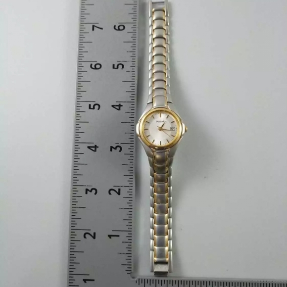 PULSAR WATCH WITH DATE. EXCELLENT CONDITION. New battery installed. Vtg - Picture 8 of 10